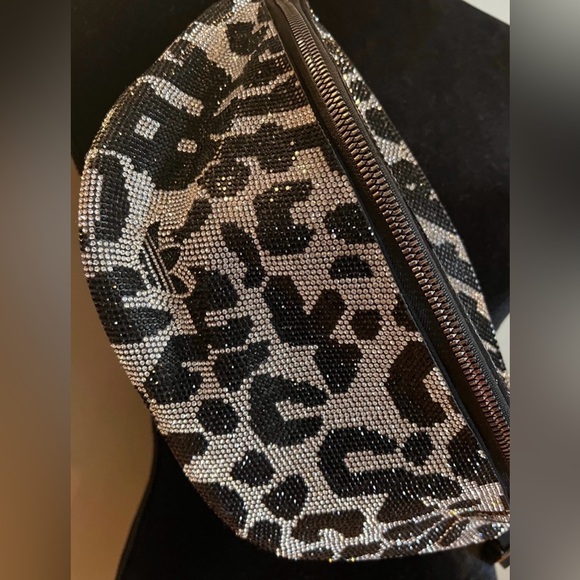 ADIDAS Rhinestone Waist Belt Large Bag NWOT - Picture 3 of 8